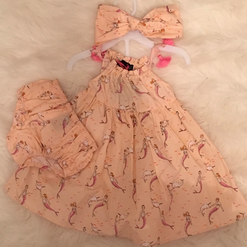 Three Piece Set